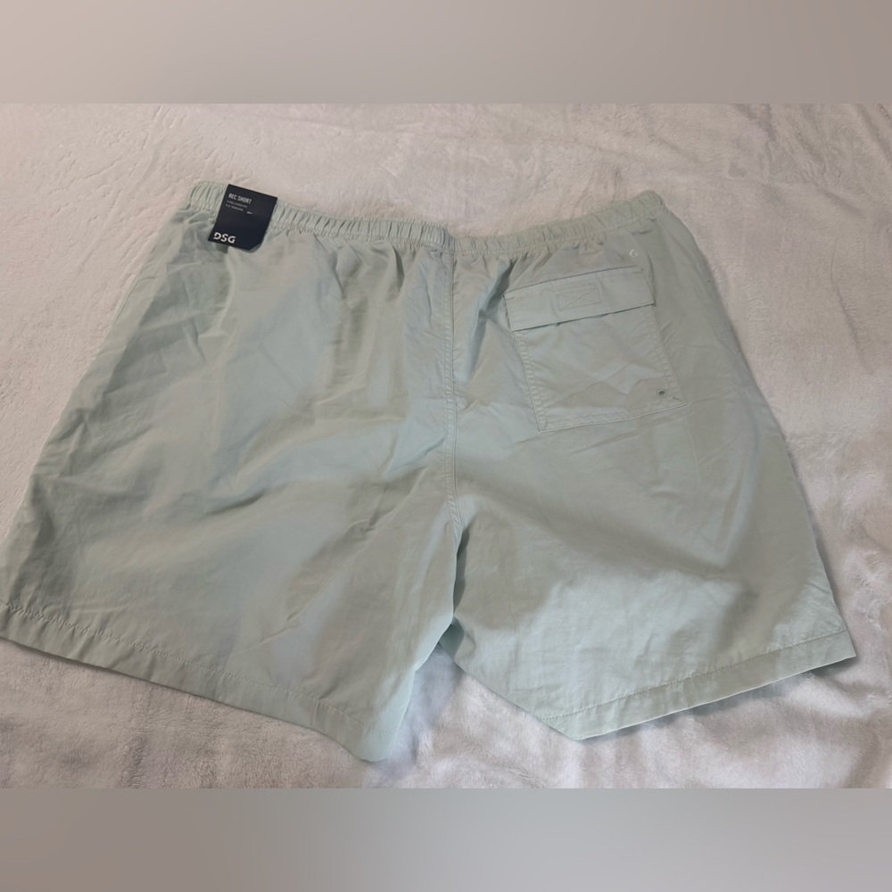 DSG Men’s Mint Candy 6” Mesh Lined Rec Short Size XL